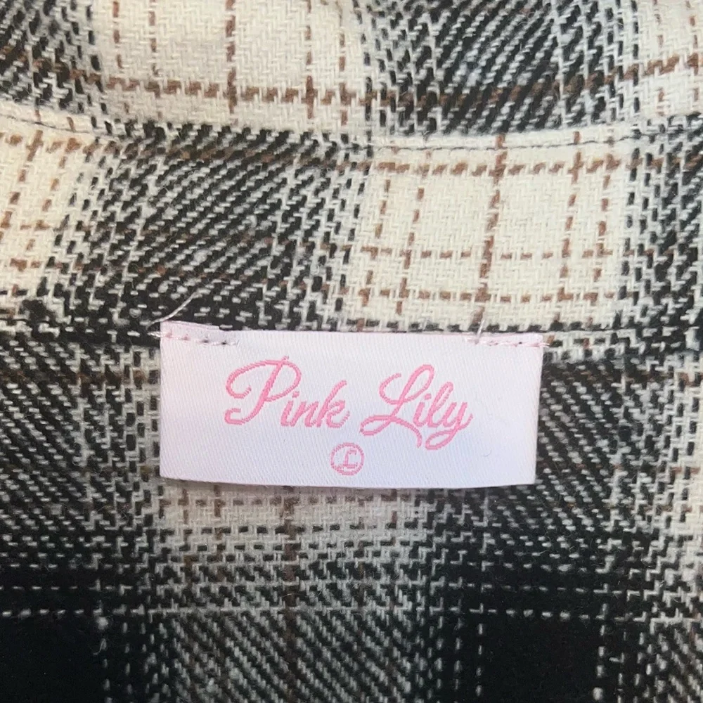 Pink Lily Good Timing Black Plaid Shacket - Picture 10 of 10